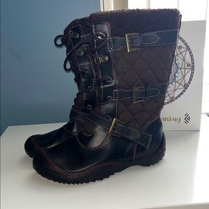 J-41 vegan rugged Brown and Black Quilted Boots new without tags